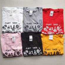 Load image into Gallery viewer, Plant These Harajuku Tshirt Women Causal Save The Bees T-shirt Cotton Wildflower Graphic Tees Woman Unisex Clothes